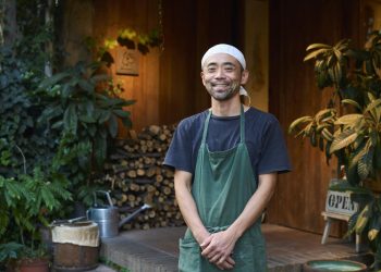 Starting a sustainable wood-fired bakery in Tokyo